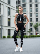 THRUD - FORM - FITTING LEGGING - BLACK AND WHITE - VECTOR SPORTSWEAR